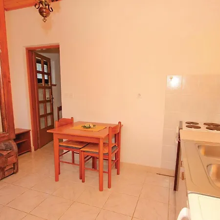 Gorgeous In With Kitchen * Prigradica