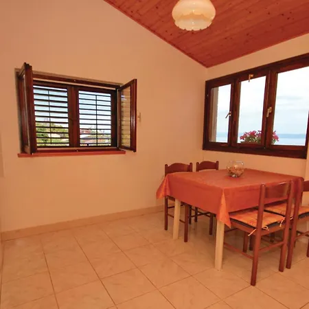 Gorgeous In With Kitchen * Prigradica